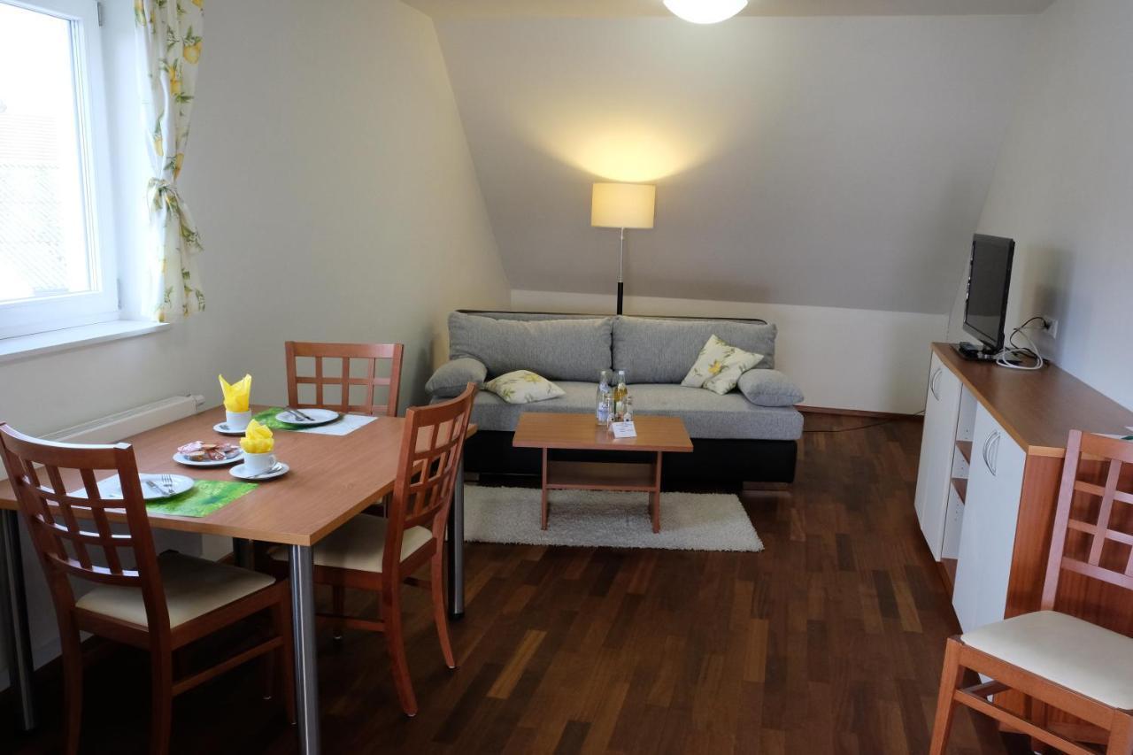 Jungingers Aparthotel Holzheim  Luaran gambar