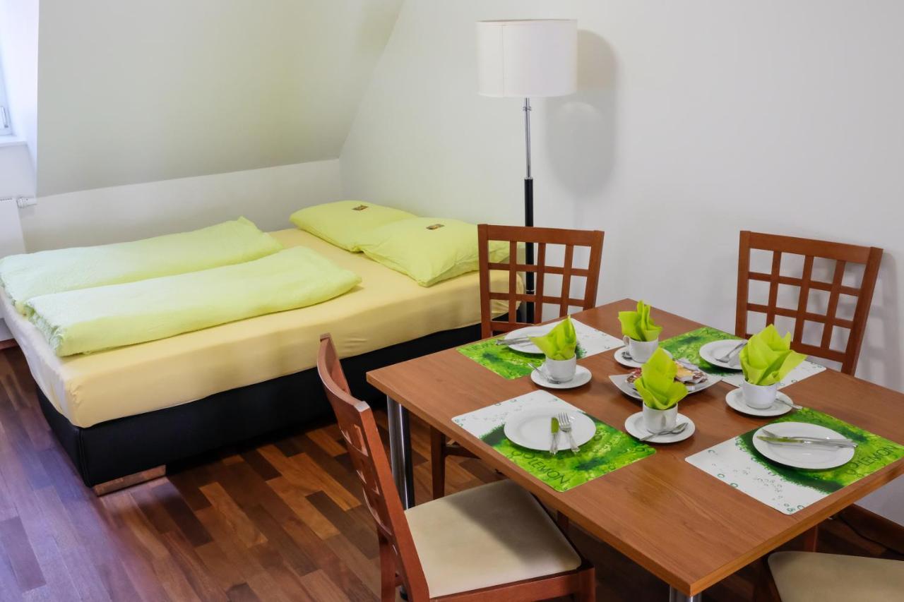 Jungingers Aparthotel Holzheim  Luaran gambar